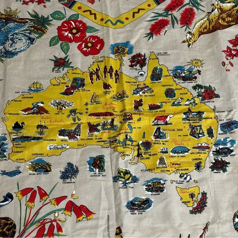 Vintage Citer Australia Linen Tea Towel Souvenir Map‎ Flora Fauna Koala Emu Art